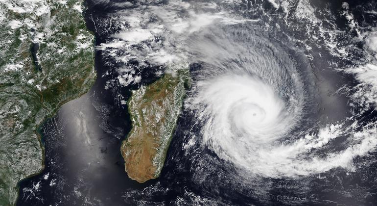 Madagascar : le cyclone Batsirai fait au moins 10 morts, des milliers de déplacés